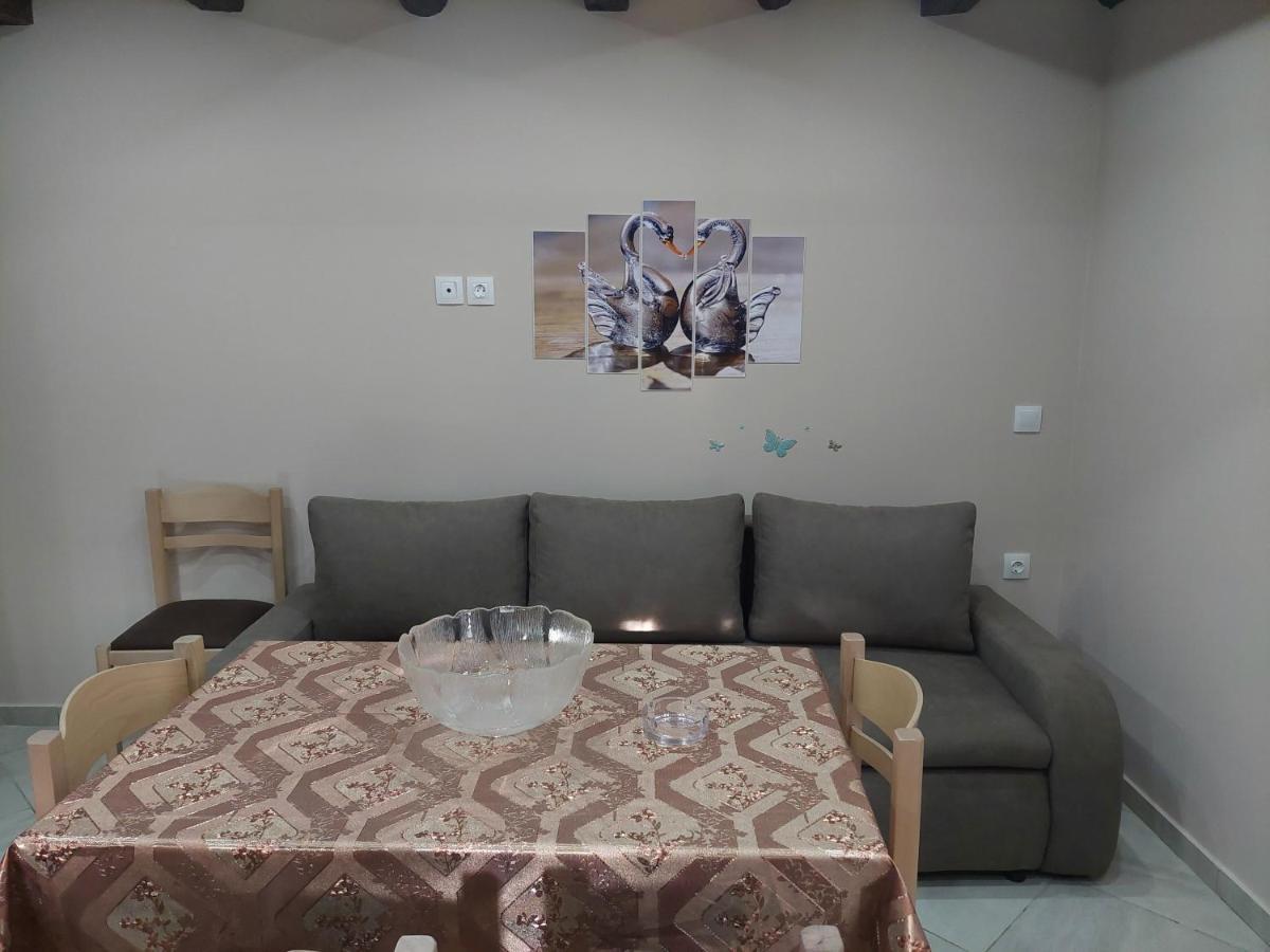 Το Σπίτι Του Παληκαρα Vila Diava Exterior foto
