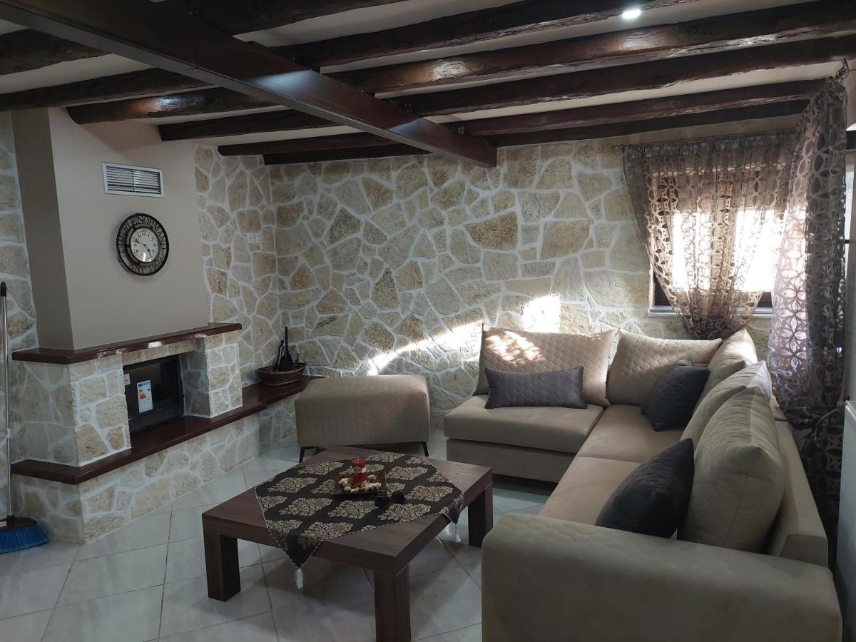 Το Σπίτι Του Παληκαρα Vila Diava Exterior foto
